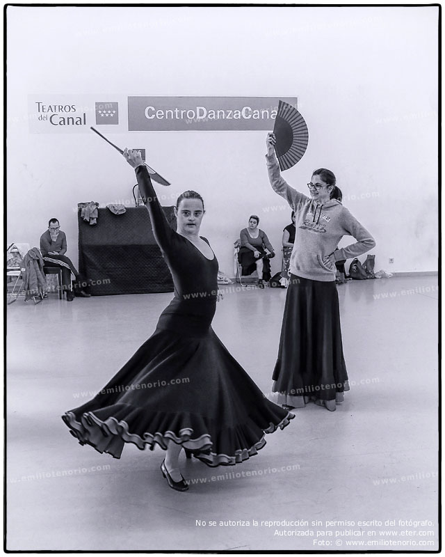 ETER.COM - Isabel Olavide - Centro de Danza Canal - Emilio Tenorio
