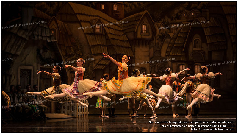 ETER.COM - Coppelia - Ballet Nacional del Sodre - Teatros del Canal - Emilio Tenorio