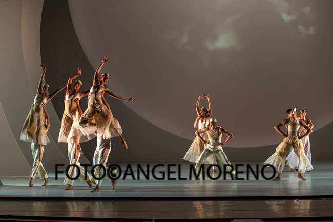 ETER.COM - Ballets de Montecarlo copel i a - Teatros del Canal - © Ángel Moreno