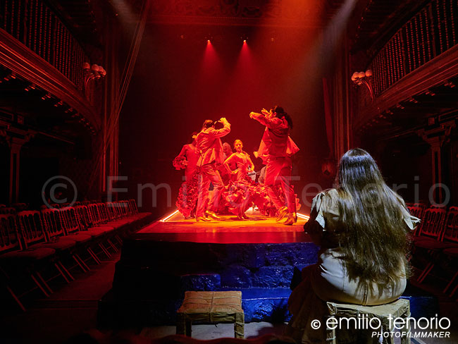 ETER.COM - Jaleos Jondos - Teatro Magno - © Emilio Tenorio